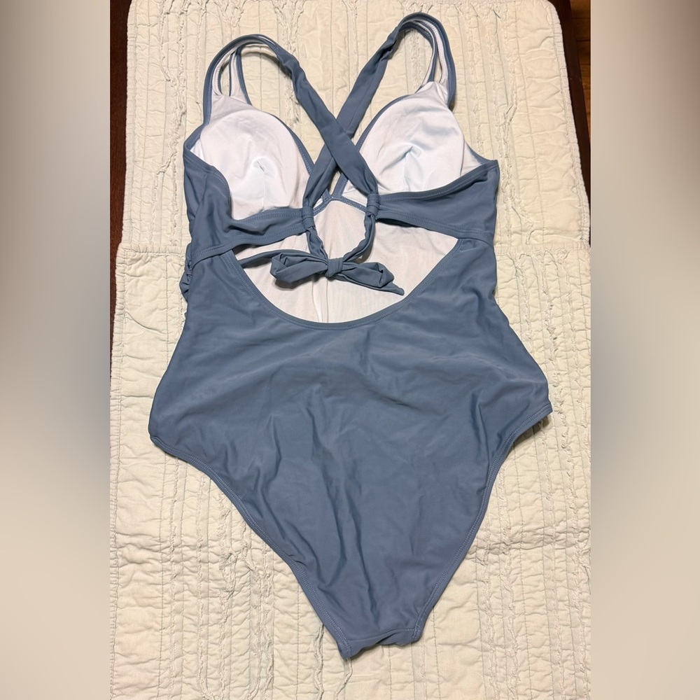Cupshe Blue One Piece Swimsuit - Picture 4 of 4